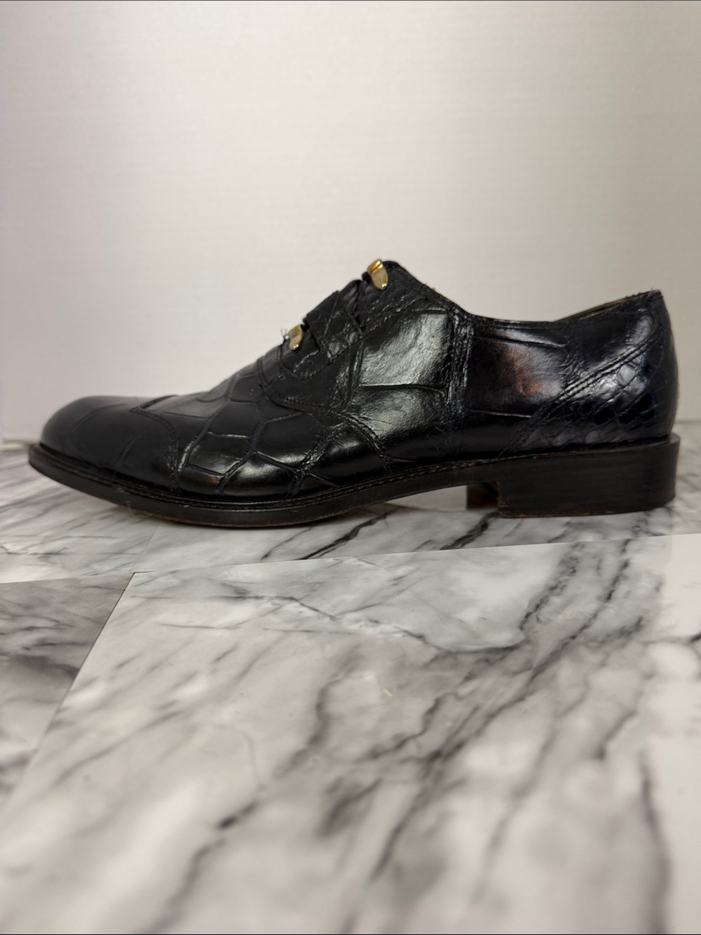 Vintage Altobelli men’s black leather alligator dress shoes